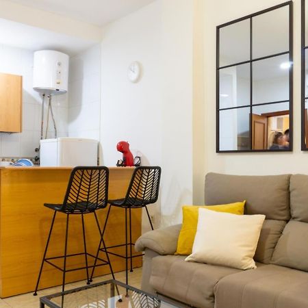 Tuga Dos Aceras 38 Malaga Apartment ภายนอก รูปภาพ