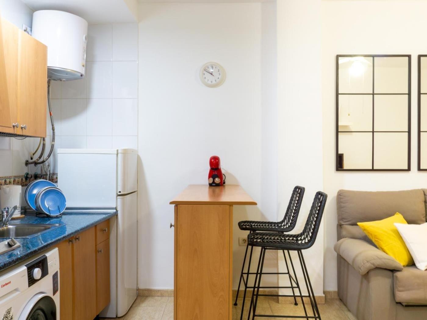 Tuga Dos Aceras 38 Malaga Apartment ภายนอก รูปภาพ